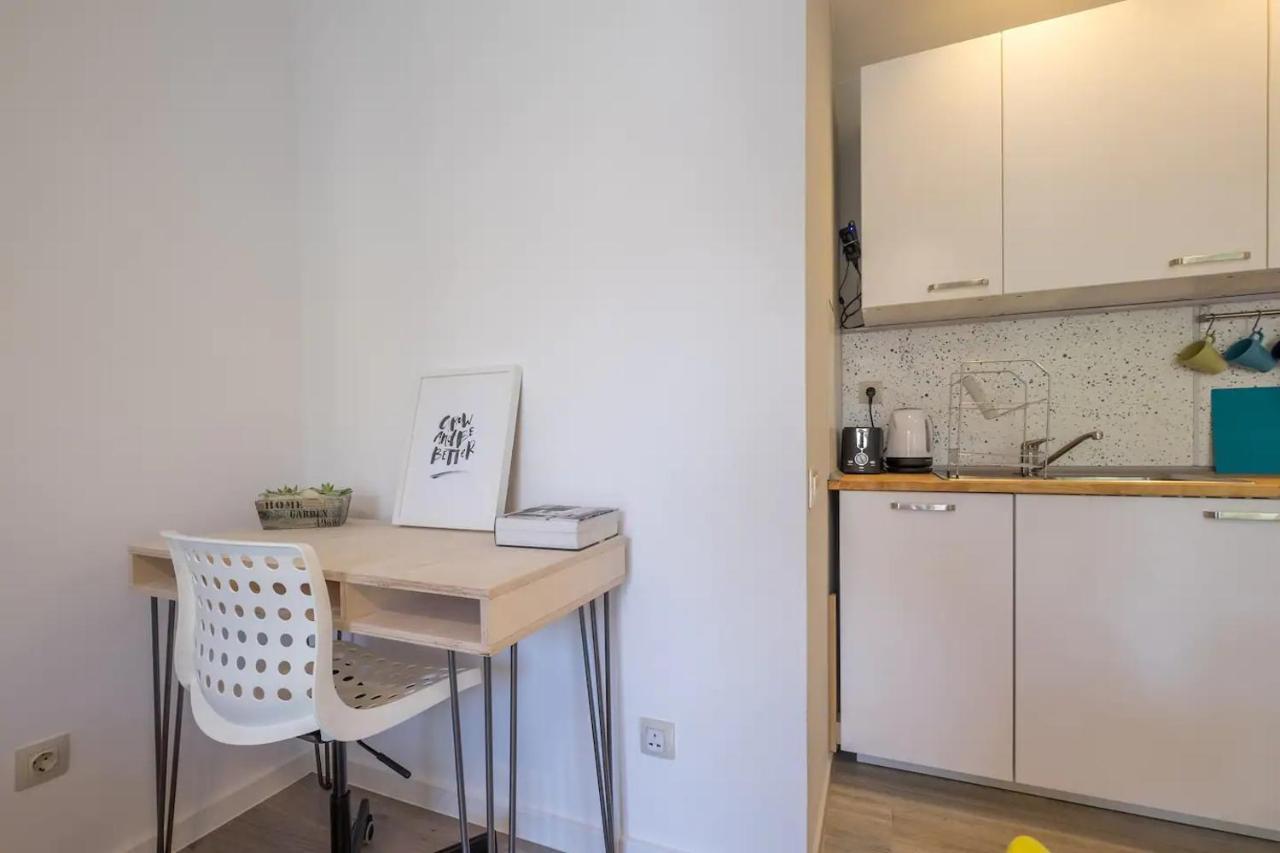 Quiet & Airy Modern Apt. Top Centre Free Parking Sofia Zewnętrze zdjęcie